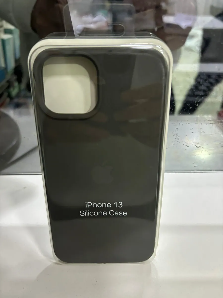 SILICONE CASE IPH 11 PRO COL 15