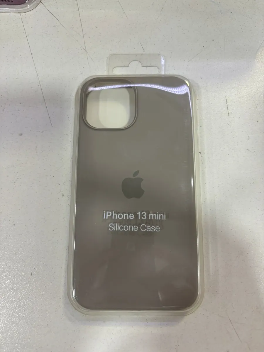 SILICONE CASE IPH 11 PRO COL 23