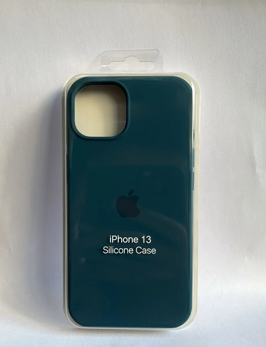SILICONE CASE IPH 15 PRO COL 49 AZUL ZAF