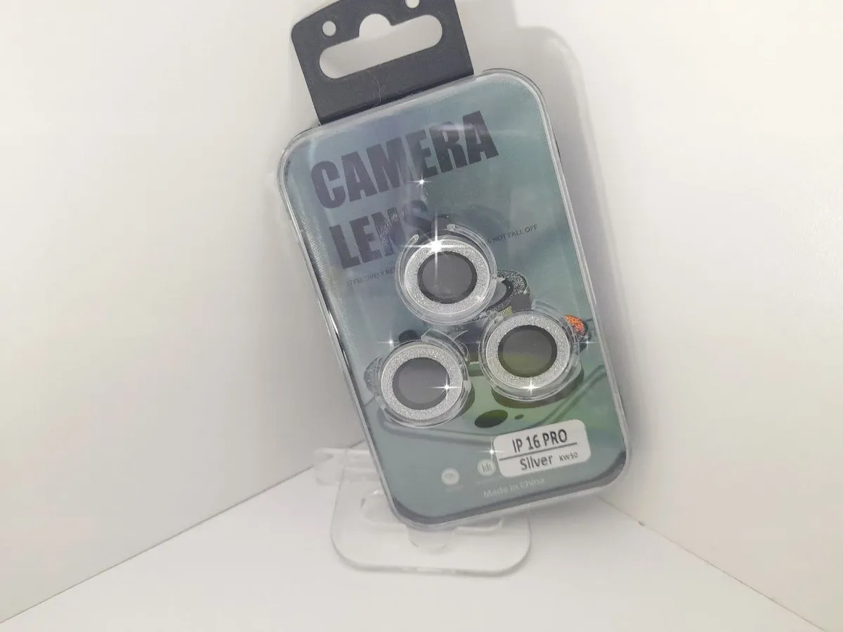 V. CAMARA BRILLANTINA IPHONE 16 PRO SILVER