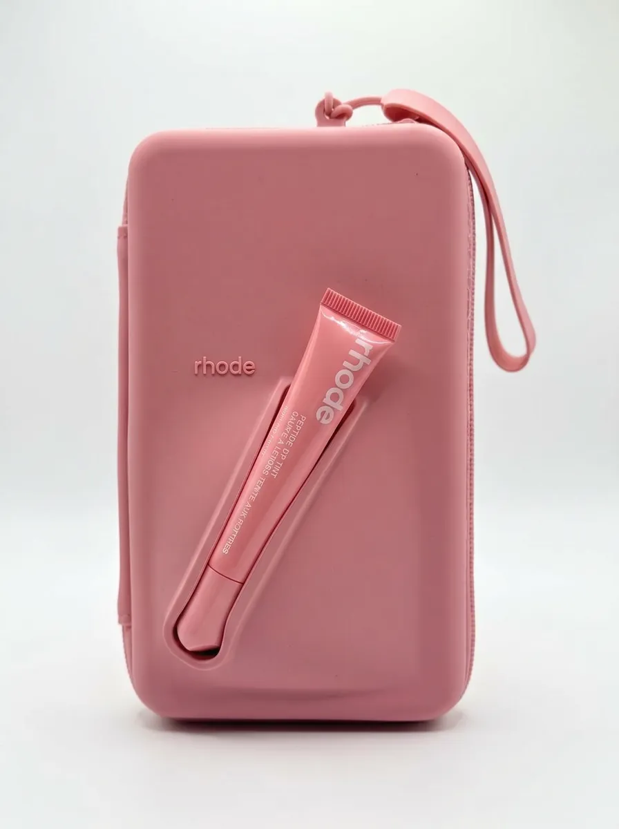 ESTUCHE LABIAL RHODE ROSA