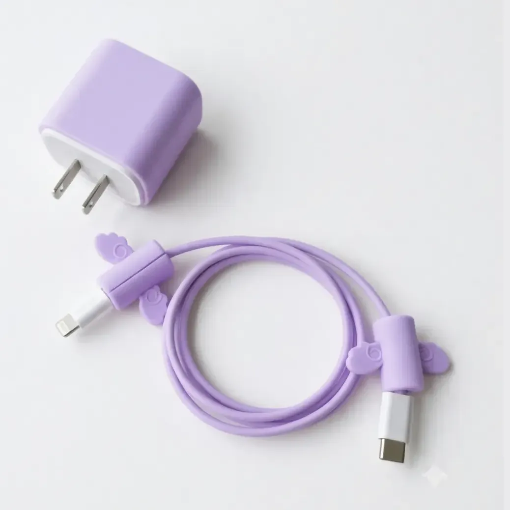 PROTECTOR PARA CARGADOR 20W Y CABLE LILA